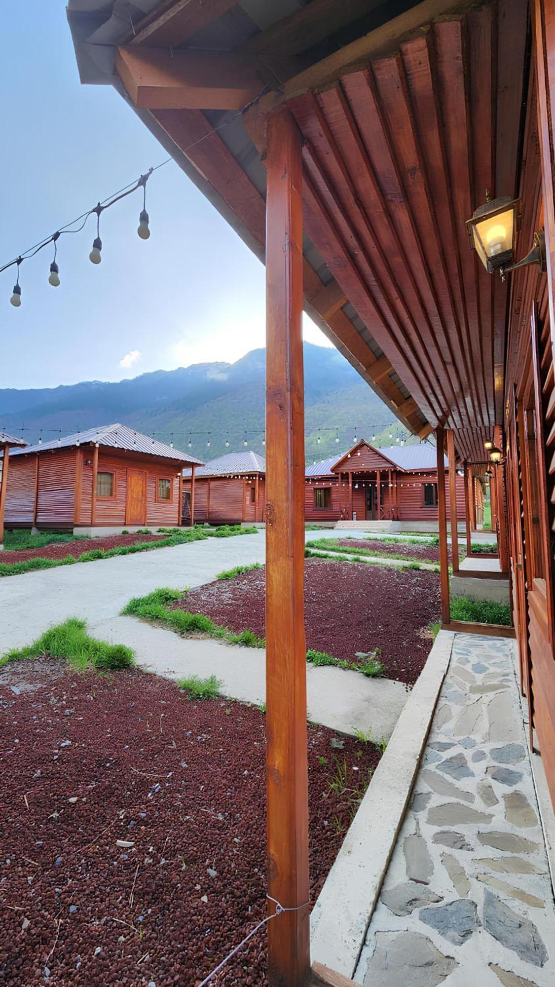Guest House Ushba Gate Mestia Exteriér fotografie